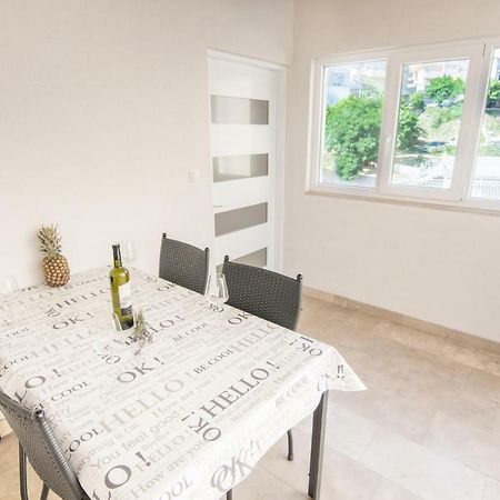 Apartment Holiday Makarska Eksteriør bilde