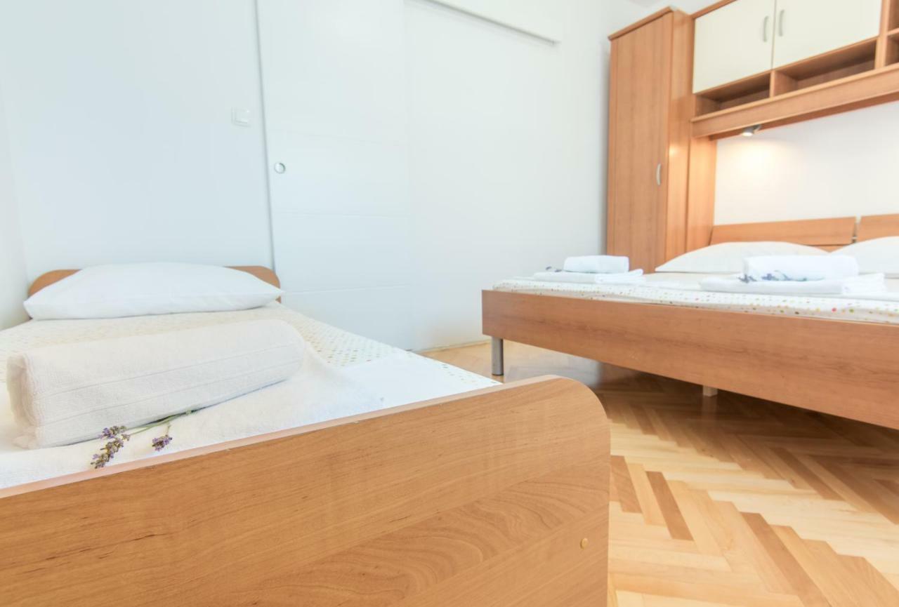 Apartment Holiday Makarska Eksteriør bilde